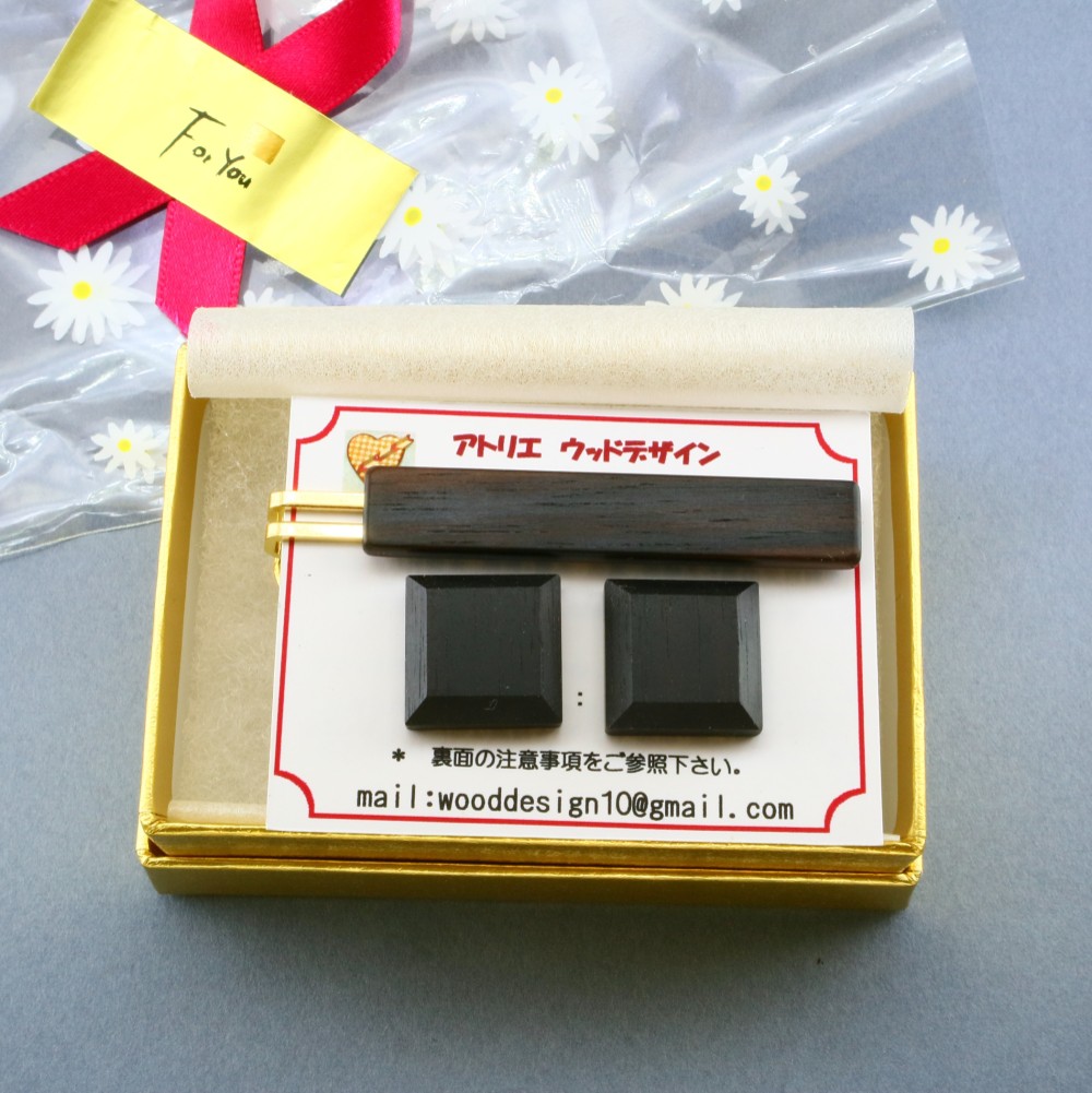 黒檀・ネクタイピン＆カフスボタンセット（木の自然の色）