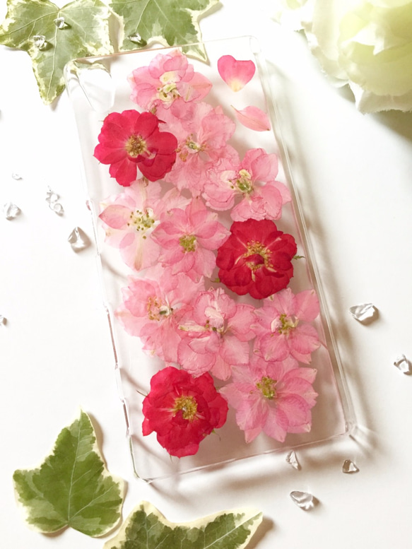 【全機種対応】ピンクローズの押し花スマホケース 1枚目の画像