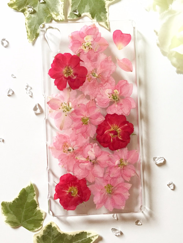 【全機種対応】ピンクローズの押し花スマホケース 2枚目の画像