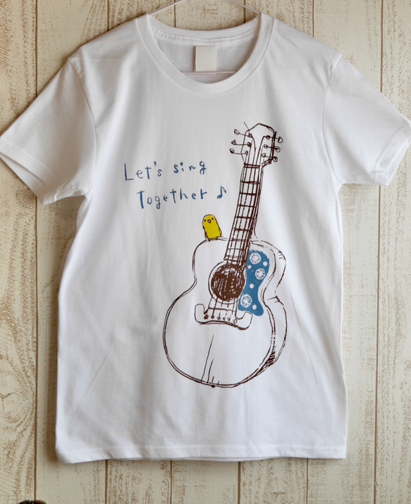 ギターと小鳥のTシャツ ＊再販＊ 4枚目の画像