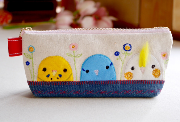 小鳥的刺繡筆盒鉛筆盒・筆袋インコとワンコ的作品7993327｜Creema 