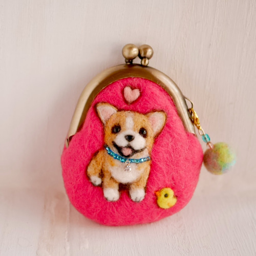 にっこりコーギーの小さな羊毛フェルトがま口 がま口 インコとワンコ