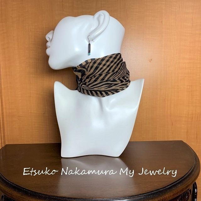 黒珊瑚＆トルコ石ピアス