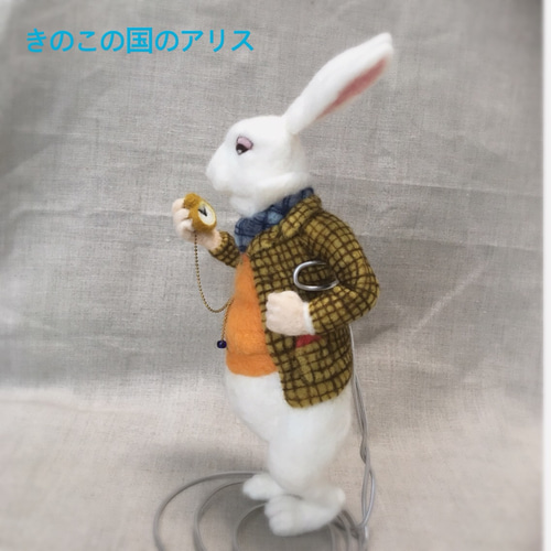 アリスの時計うさぎ 羊毛フェルト きのこの国のアリス 通販