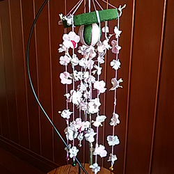 桜の吊り飾り 1枚目の画像