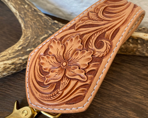 レザーカービング ベルトループキーホルダー　サンフェイス/緑オレンジ レザーカービング ベルトループキーホルダー サンフェイス/緑