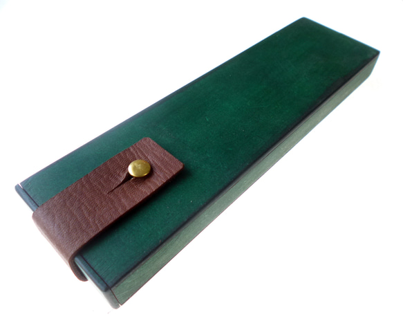 tomori のmono消しゴムのための筆箱（ふでばこ）　緑色（アンティーク調） 3枚目の画像