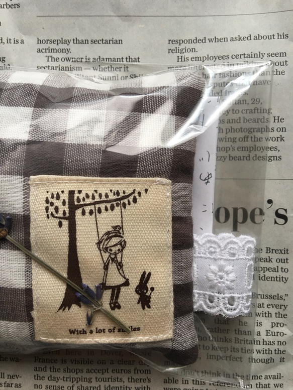 小豆とラベンダーとヨモギのホットパック ビワの葉入り 2枚目の画像