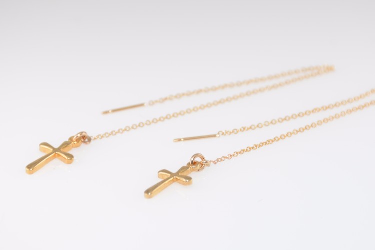 ゴールドクロスピアス, アメリカンピアス