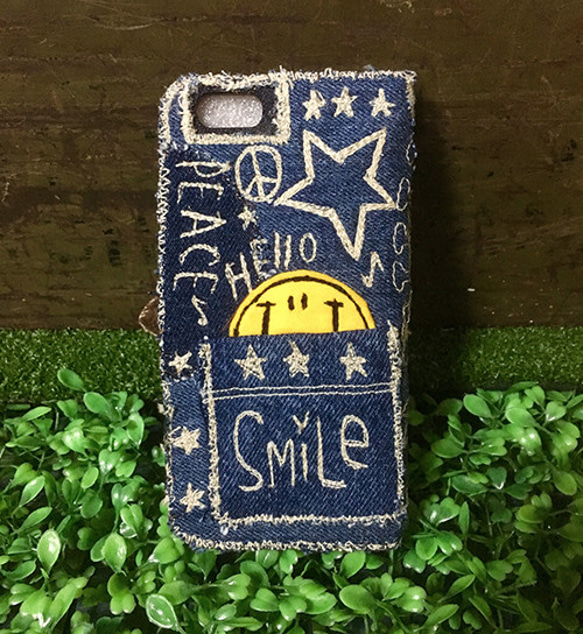 【受注生産】デニム刺繍スマホケース（iPhone6/6s,7/8/SE2,12mini用） 2枚目の画像