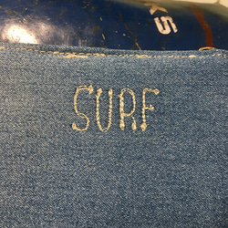 牛仔布SURF刺繡硬幣盒（小袋） 第5張的照片