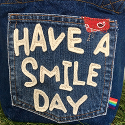 「HAVE A SMILE DAY」ワッペンデニムミニトート 4枚目の画像