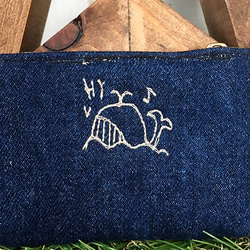 クジラ＆コウノトリ刺繍デニムコインケース（ポーチ） 5枚目の画像