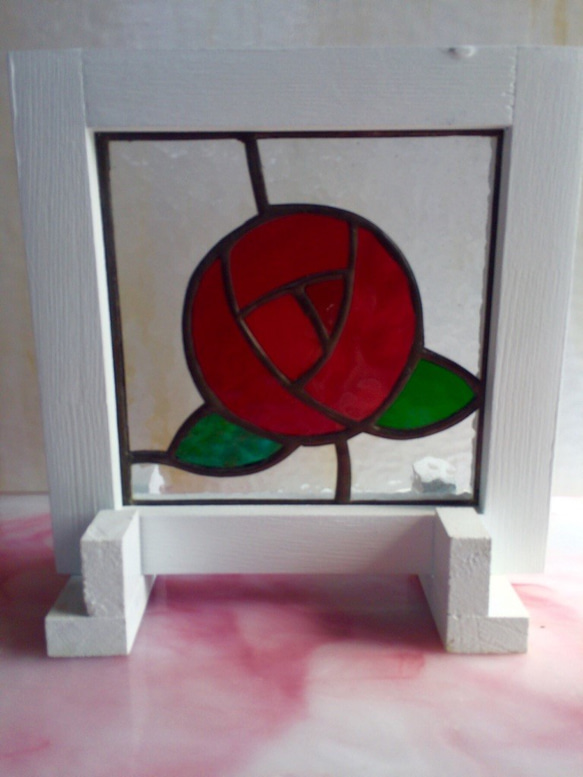 ステンドグラス　パネルスタンド　～one rose～ 2枚目の画像