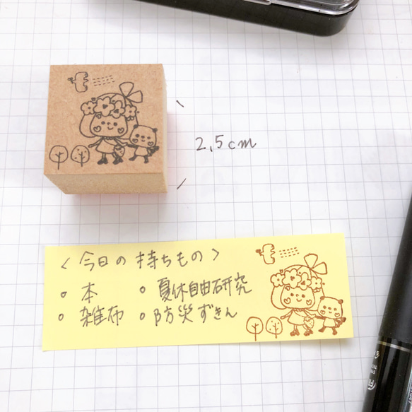 太め付箋にも！ピッタリ！花かんむりのりぼんちゃんとパンダの散歩スタンプ 1枚目の画像