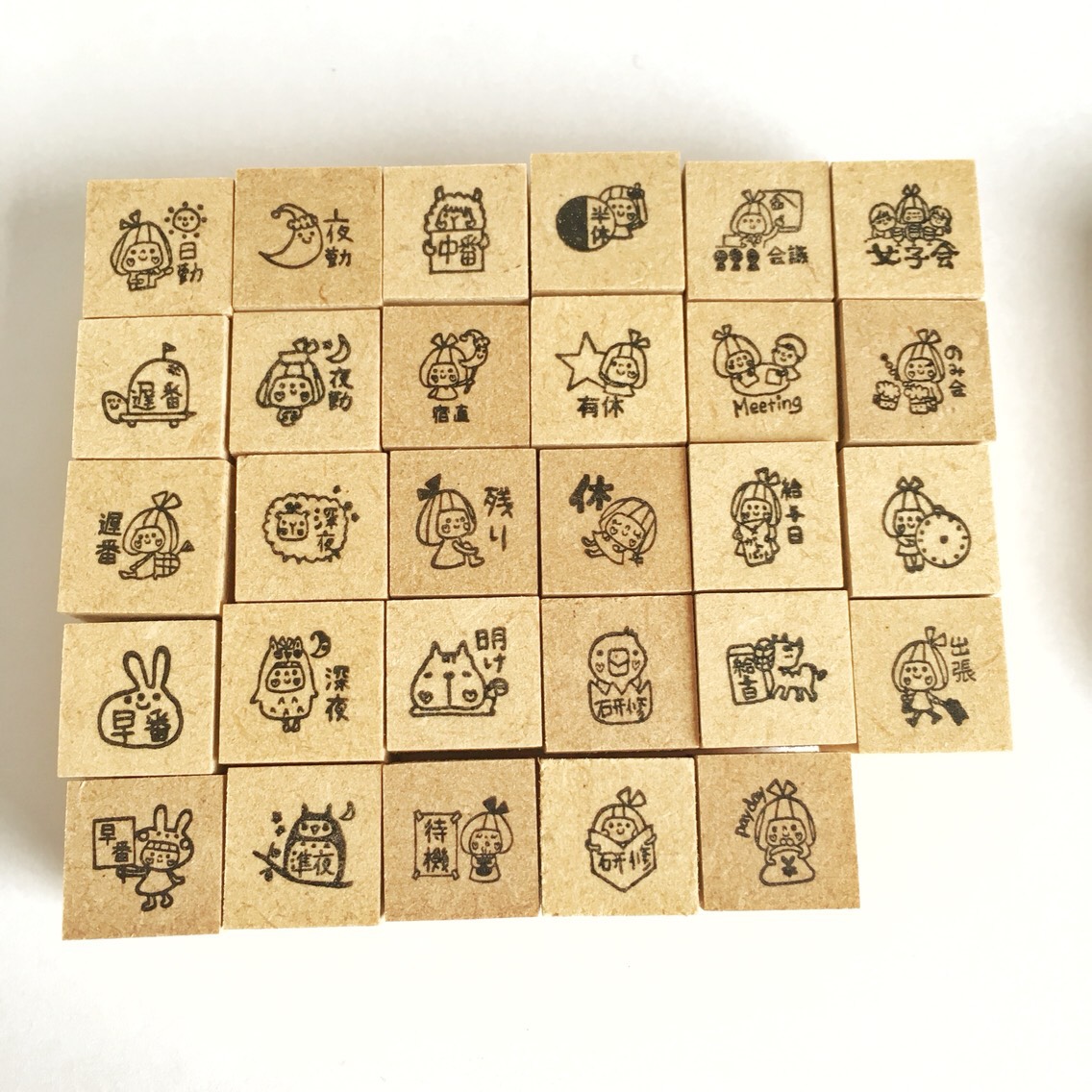 【新作追加】選べる15つ✴︎スケジュール帳カレンダー用に！見るのが嬉しくなるハンコ