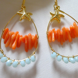オレンジ珊瑚とスターフィッシュの夏ピアス 2枚目の画像