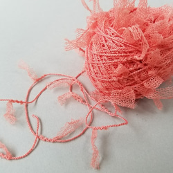 B149「チュールヤーン(カシスオレンジ)」素材糸　引き揃え糸 2枚目の画像