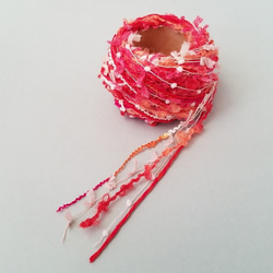 ②A187「カンナレッド(2)」素材糸　引き揃え糸 3枚目の画像