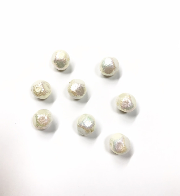 【約10mm  6個】最高級シワ加工 アクリルパール  バロック オーロラアクリルパールビーズ  虹色で綺麗です♡ 1枚目の画像