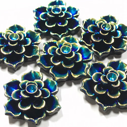 【20mm　6個】ブラック×ブルーオーロラ　バラのアクリルカボション　ラメ　花  AB 3枚目の画像