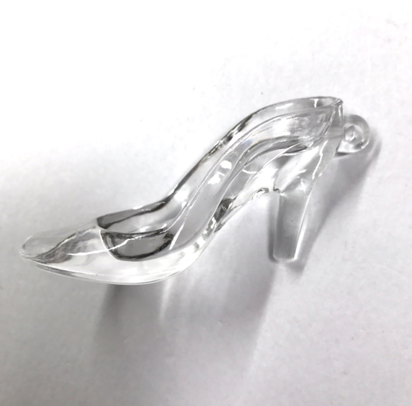 大きめサイズ  シンデレラのガラスの靴チャーム 3個セット  ハイヒール 3枚目の画像