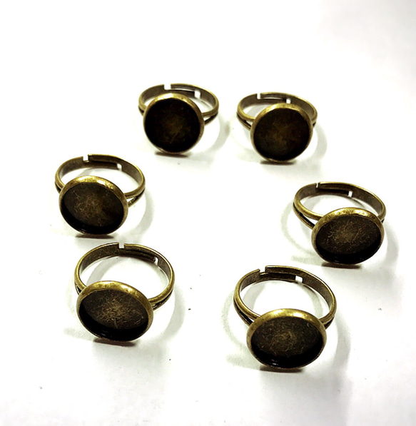 【10個】真鍮製  ミール皿付き指輪　フリーサイズ　金古美    皿内径12mm 1枚目の画像