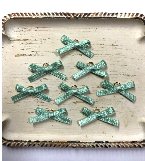 ✨緑色のイタリア製のガラスアート