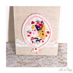 《SOLDOUT》no.679 - embroidery mirror《girl》 3枚目の画像