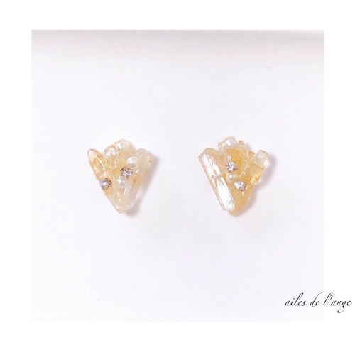 no.817】イエロー さざれ石 ハンドメイドアクセサリー ピアス イヤリング