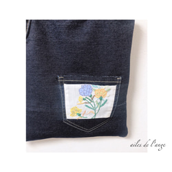 no.410 - jeans remake ＊ embroidery bag 3枚目の画像