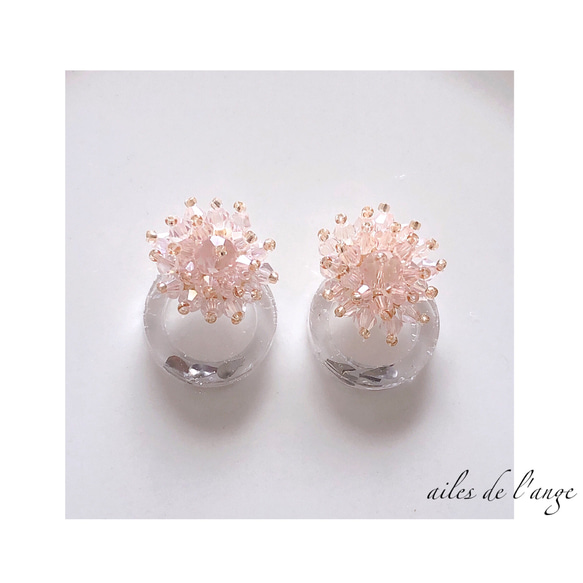 no.425 - crystal  flower(pink) ＊ clear hoop earrings 1枚目の画像