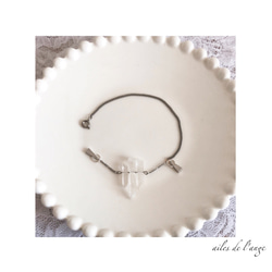 no.552 - crystal《clear 》 ＊triangle silver bracelet 2枚目の画像