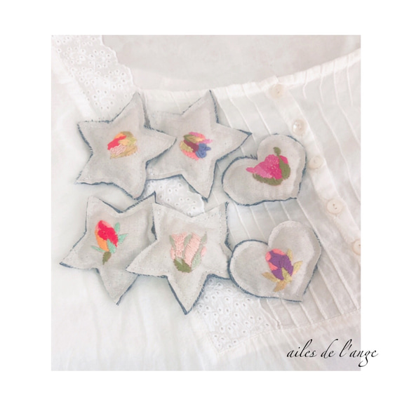 no.596 - flower embroidery ＊ star charm ② 3枚目の画像