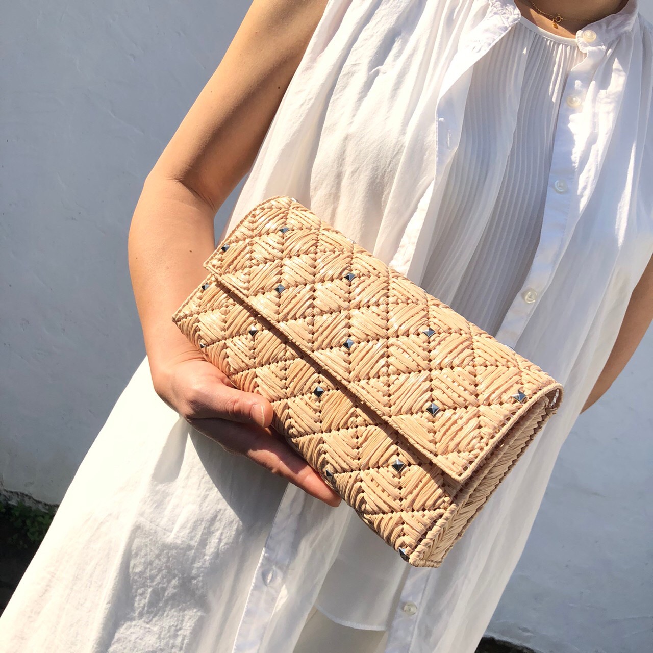 Creema特集掲載商品★入学卒業・結婚式・浴衣にもスタッズクラッチバックnatul