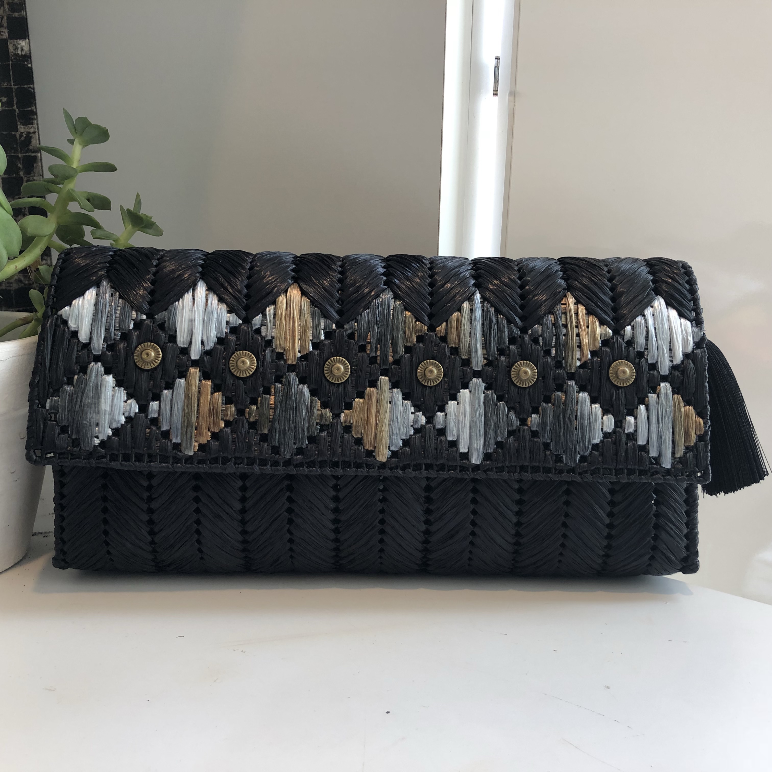 モダンクラッチバックBLパーティ二次会着物和装　ブラック黒