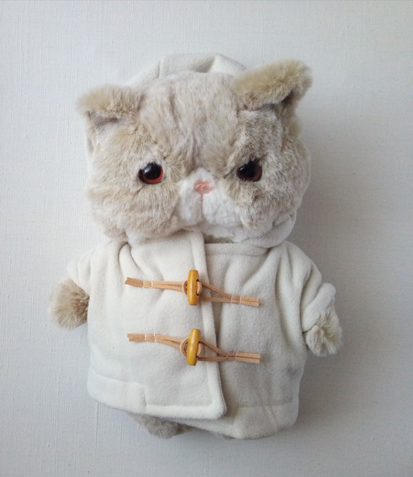 ふわふわぺちゃんこにゃんこのぬいぐるみ（ねこ_ベージュホワイト