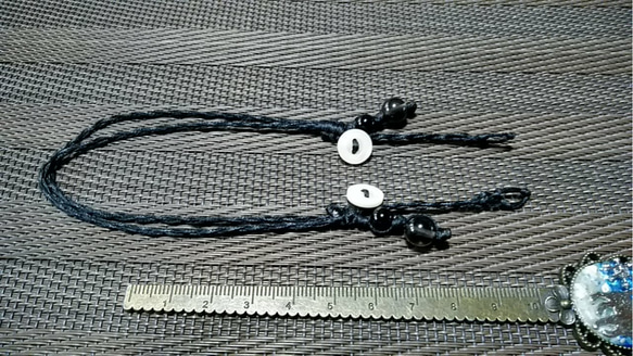 伸縮マスクチェーン黒　オニキス　スモーキークォーツ　マクラメ　四つ編み 2枚目の画像
