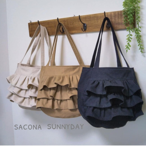 [韓国29CM限定] 大人の毎日に可愛さ！フリルバックパック (3色) フリルバッグ（キナリ） 大人可愛い小ぶりトートキャンバス生地