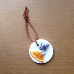 富良野ラベンダーとオレンジのサシェ 1枚目の画像