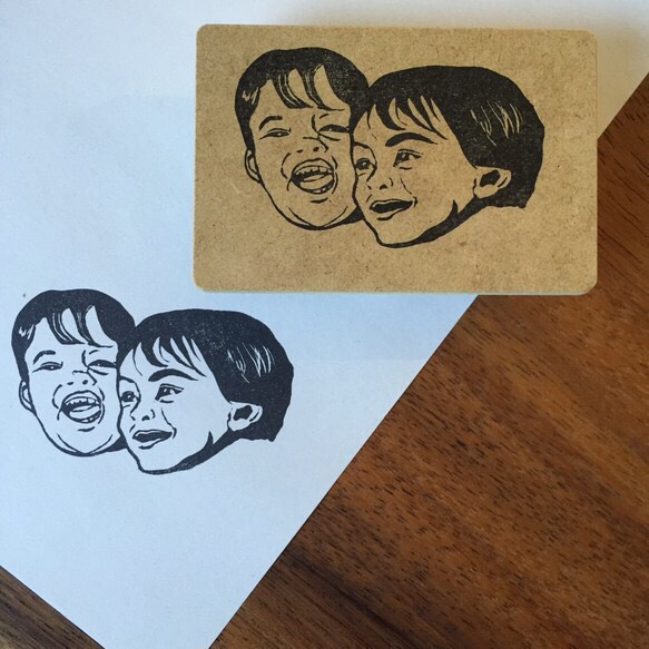 オーダーメイド お子様の似顔絵はんこ {2人一緒} 消しゴムはんこ