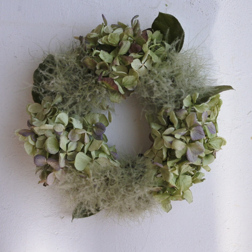 紫陽花とスモークツリーのリース リース tsukikusa 月草 通販｜Creema  