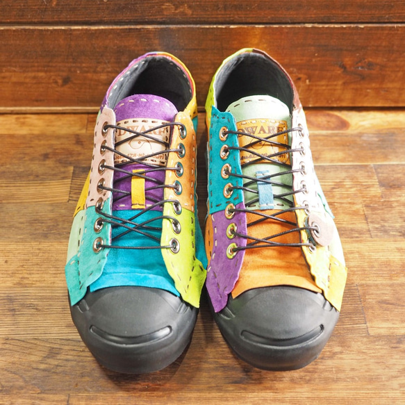 【26.5cm１足限り】ブライトカラーチクチク靴 JP 黒ソール 6枚目の画像