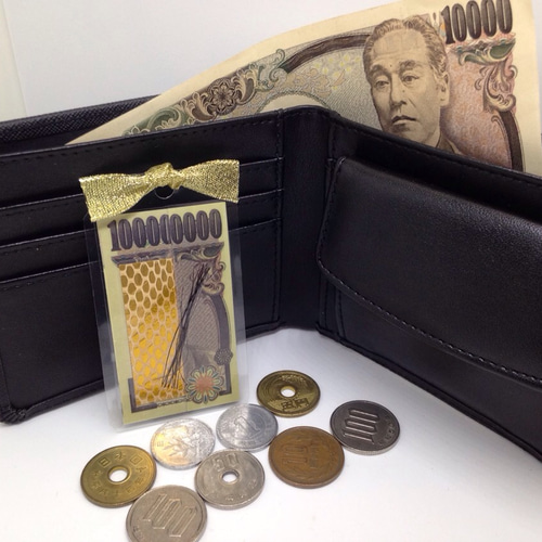 ♾️はまゆう♾️さまオーダー＊白蛇抜け殻入りお守り＊２点 ♾️はまゆう♾️さまオーダー＊白蛇抜け殻入りお守り＊2点