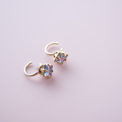 iris　－ ear cuffs　【ヴィンテージグラスのスクエアイヤーカフ】 2枚目の画像