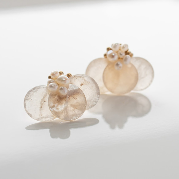 pom pon shells [貝殼和淡水珍珠耳環] 14kgf 耳環 第2張的照片
