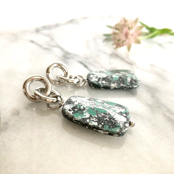 milky way pierces or earrings 第1張的照片