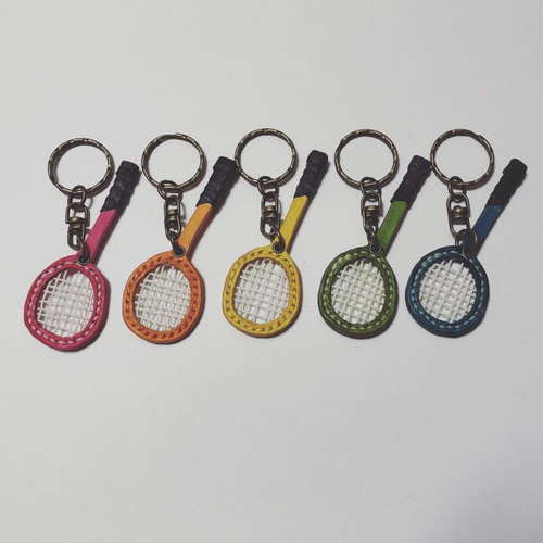 【オーダーページ】ラケットキーホルダー 革工房すだく / 卓球ラケット/卒団記念キーホルダー アクセサリー