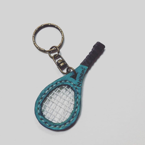 2379】テニス部キーホルダー ブルー系のお花封入 tennisデザイン 2379