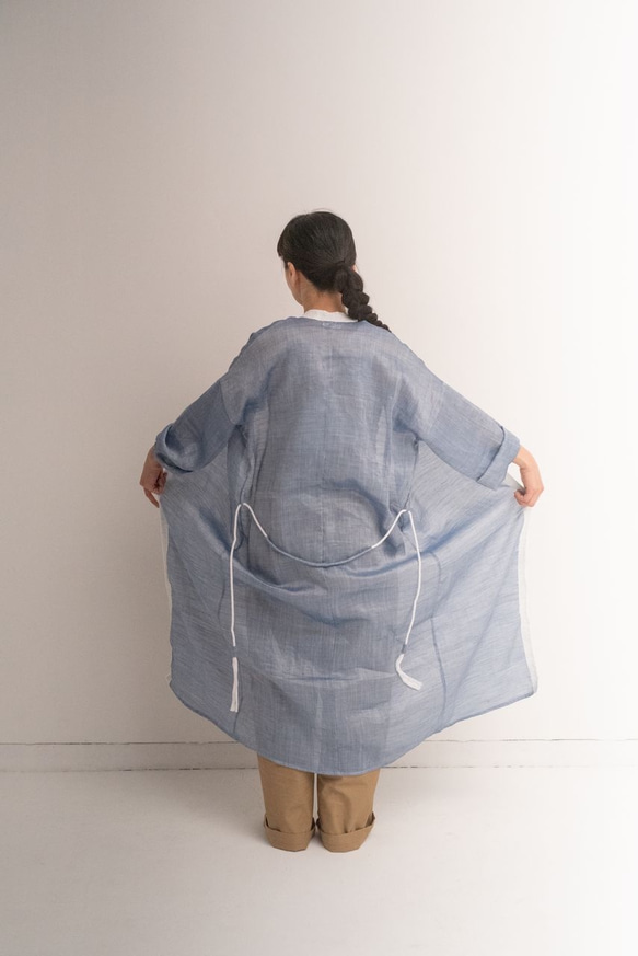 ナツの服　　Ciel リネンガウン　ブルー  （受注製作 4月中旬〜5月上旬お届け） 5枚目の画像
